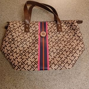 Tommy Hilfiger Handbag